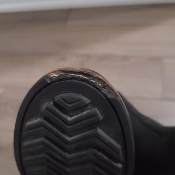 Kodiak Alma Chelsea Winter Boot - Picture 8 of 8